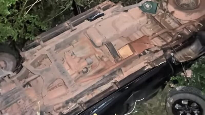 Capotamento deixa três mortos e três feridos na PI-111 entre Piripiri e Barras