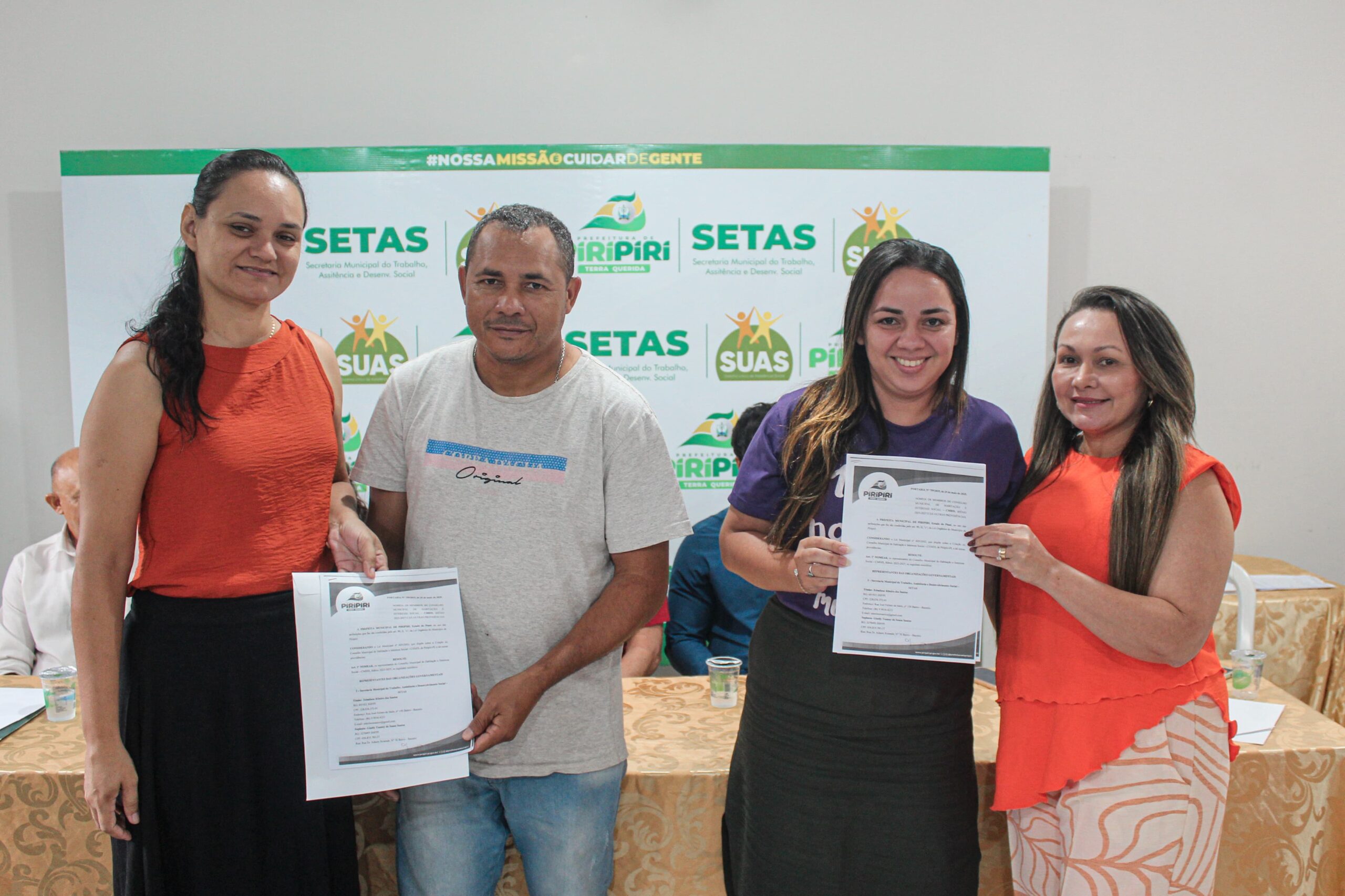 Novos membros do Conselho de Habitação de Piripiri tomam posse