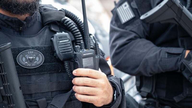 Secretaria da Segurança entrega equipamentos de radiocomunicação à PRF nesta quinta (24), em Teresina