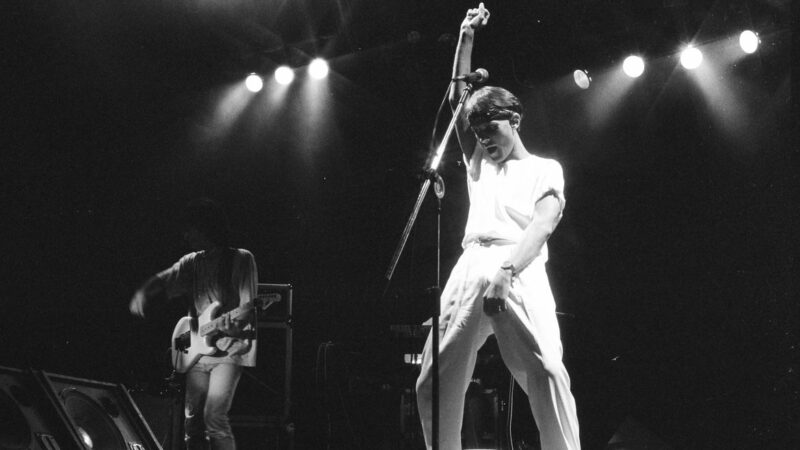 Documentário com imagens inéditas de Cazuza chega aos cinemas