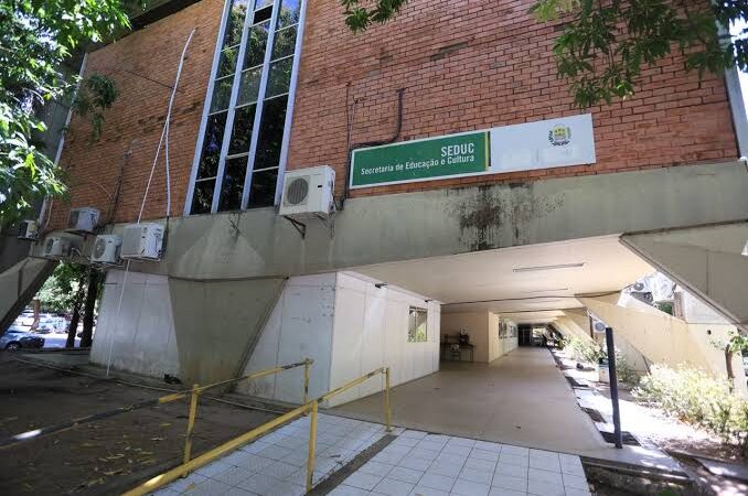 Seduc abre seleção para professores e técnicos em áreas estratégicas da rede estadual