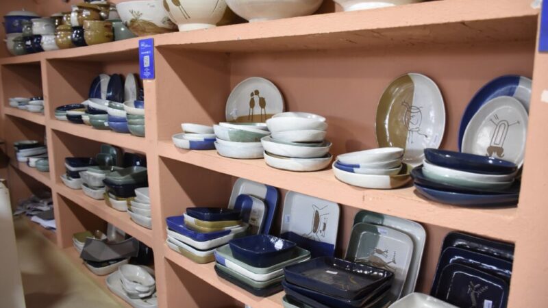 Com 10 mil peças produzidas por mês, Cerâmica Serra da Capivara impulsiona turismo e renda em Coronel José Dias