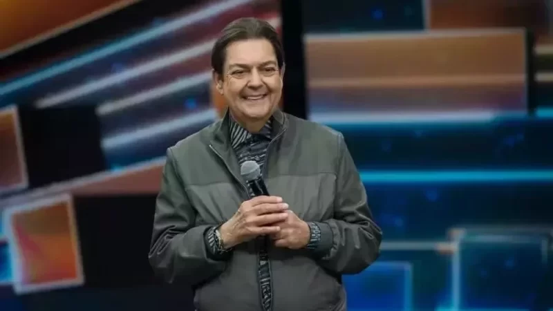 Faustão é internado com infecção grave e passa por novos transplantes