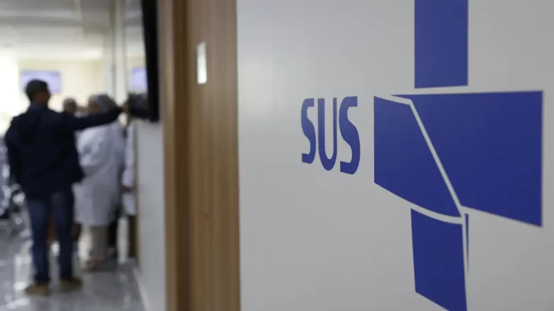 Lula sanciona MP que acelera atendimento de especialistas no SUS