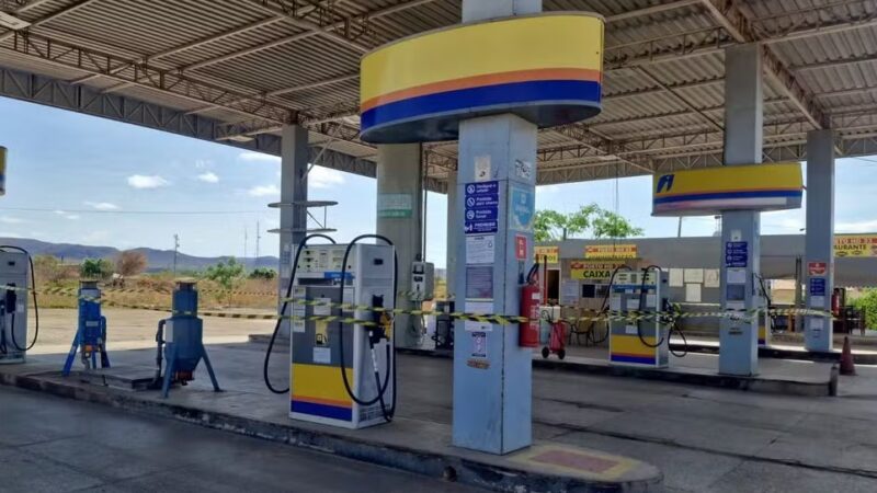 Novos postos em 11 cidades do Piauí são interditados após investigações da Operação Carbono Oculto