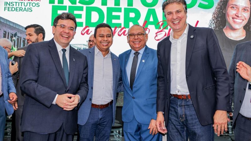 Piauí terá quatro novos campi do IFPI no interior, anuncia ministro Camilo Santana