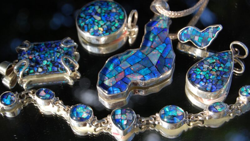 Com investimentos de R$ 1,6 milhão, opala piauiense vira referência no circuito global de joias e pedras preciosas