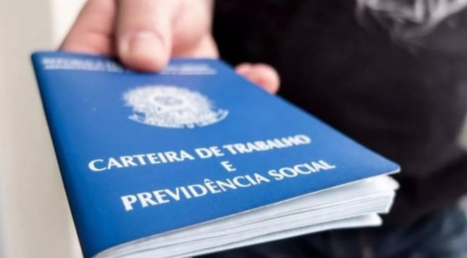 Homens recebem quase 20% a mais do que mulheres no PI, segundo IBGE