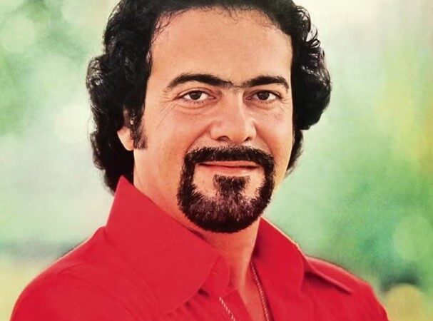 ‘Ao tirar a vida da minha mãe, também morreu em vida’, diz filha de Lindomar Castilho; cantor foi condenado por assassinar a esposa