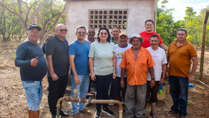 Prefeitura de Piripiri instala caixa d’água e beneficia 65 famílias na comunidade Vaquejador