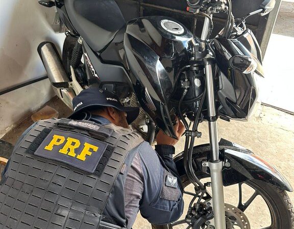 PRF apreende motocicleta adulterada durante ronda em Colônia do Gurguéia