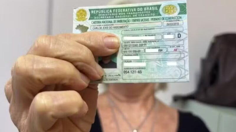 Mais de 1,7 mil motoristas já tiveram a CNH renovada automaticamente no Piauí; veja como