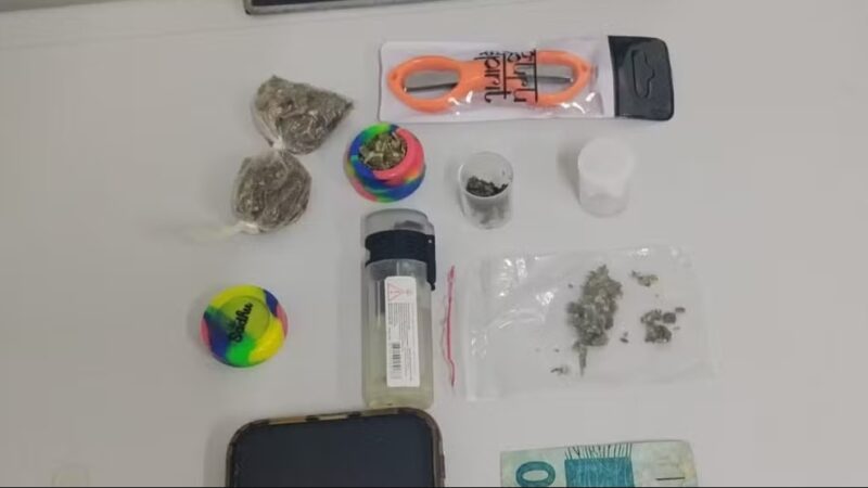 Prefeitura adota medidas contra conselheiro tutelar que convidou adolescente para ‘fumar baseado’