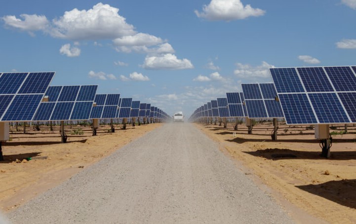 Energia solar: entenda como funciona isenção de ICMS e cobrança pelo uso da rede elétrica